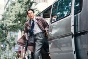 イ・ジョンジェ主演＆初監督。韓国vs北朝鮮のスパイ・アクション映画『ハント』場面写真8点＆コメント映像解禁