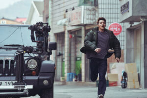 「予測不能な追走劇…」韓国映画『復讐の記憶』キャスト・監督のインタビュー到着。メイキング映像&写真解禁