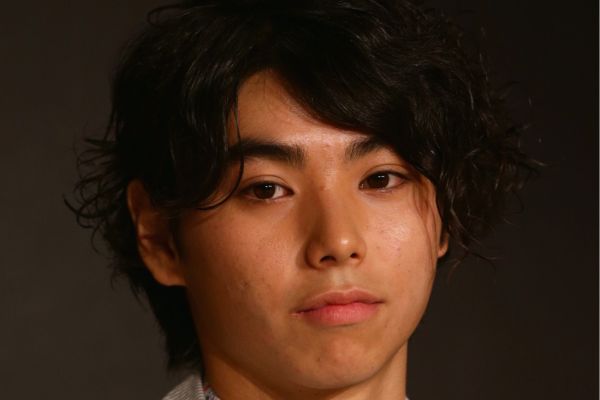 俳優・村上虹郎