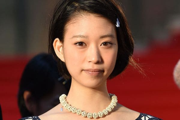 麻倉雅美役の森川葵