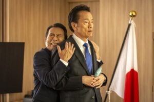 ドラマ史上に残る名演技も…総理大臣の社会見学『民王R』に背中を押されるワケ。 考察レビュー