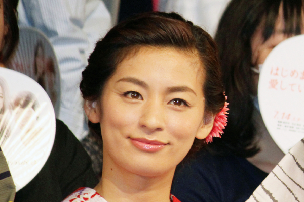 尾野真千子