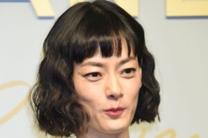モヤモヤする…最終話でも伏線が回収されなかったドラマは？（4）写真の背後に不穏な人影が…SNSは考察で沸く