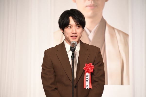 俳優の坂口健太郎