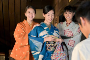 河合優実“蘭子”と細田佳央太“豪”の距離感がもどかしい…。NHK朝ドラ『あんぱん』阿部サダヲ“草吉”の提案とは？