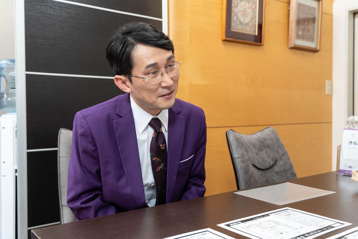 <div>© 2025「事故物件ゾク 恐い間取り」製作委員会</div>