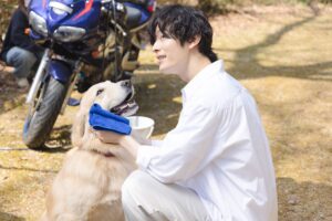 ドラマ『魔物』第1話考察＆感想。塩野瑛久の”魔性”に狂わされる…気になる所づくしの初回、もっとも印象に残ったのは？【ネタバレ】