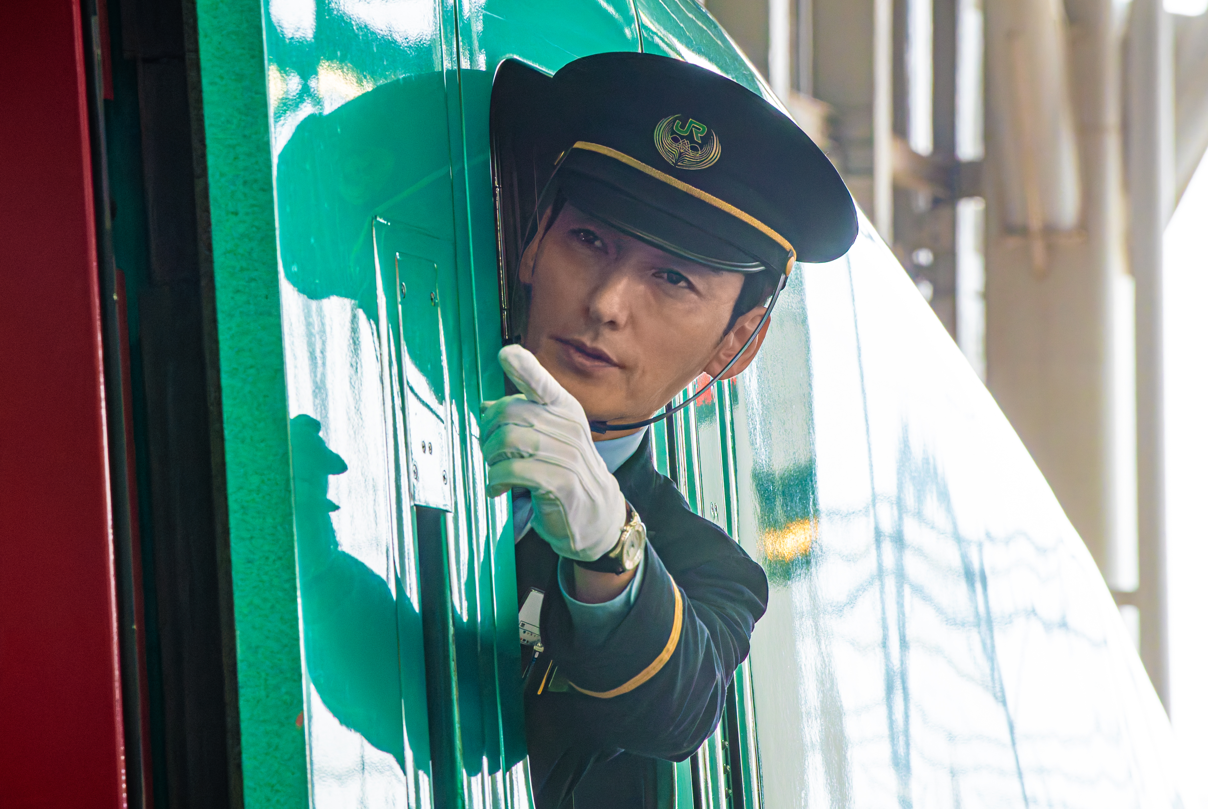 Netflix『新幹線大爆破』4月23日(水)より世界独占配信