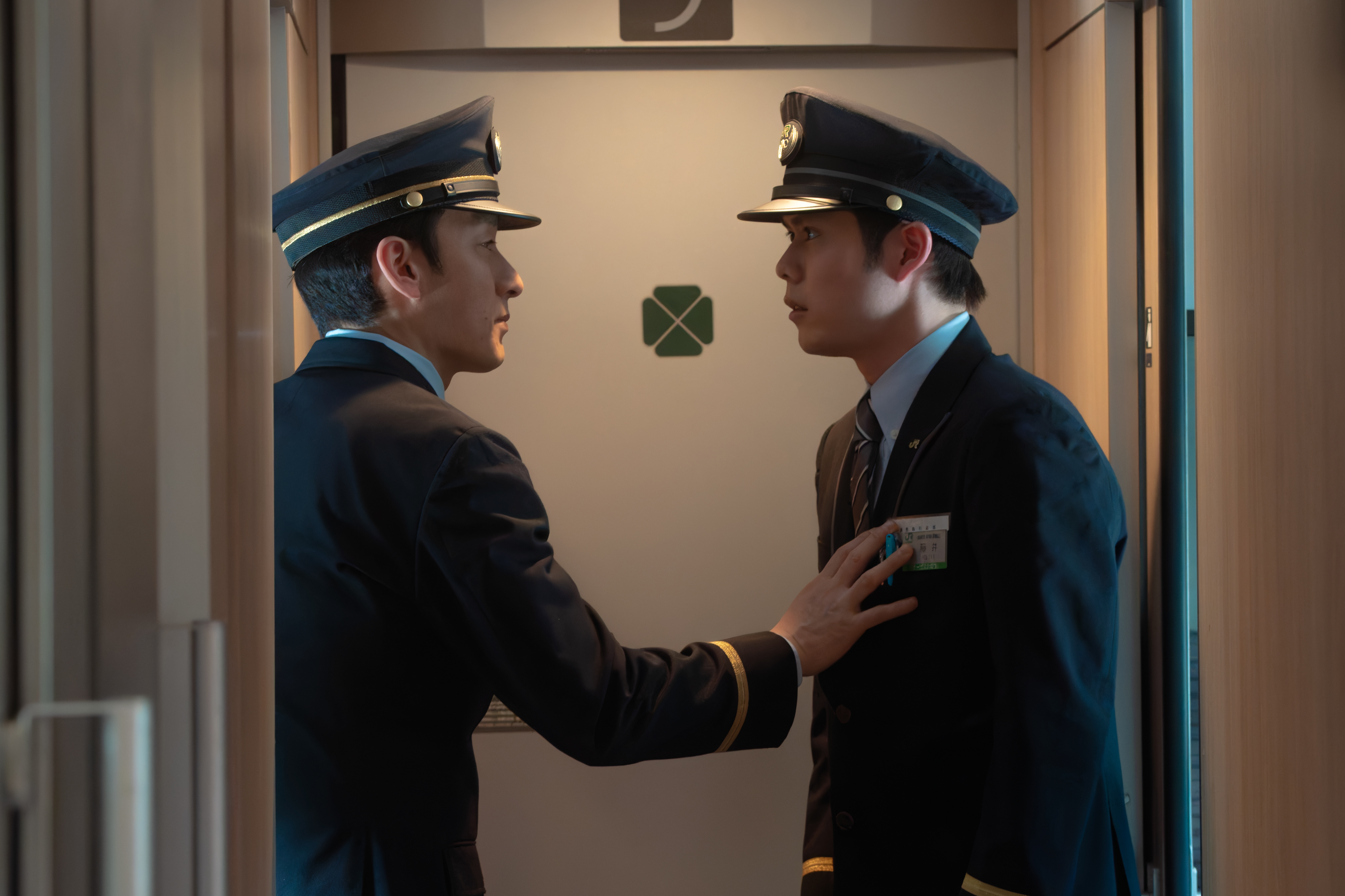 Netflix『新幹線大爆破』4月23日(水)より世界独占配信