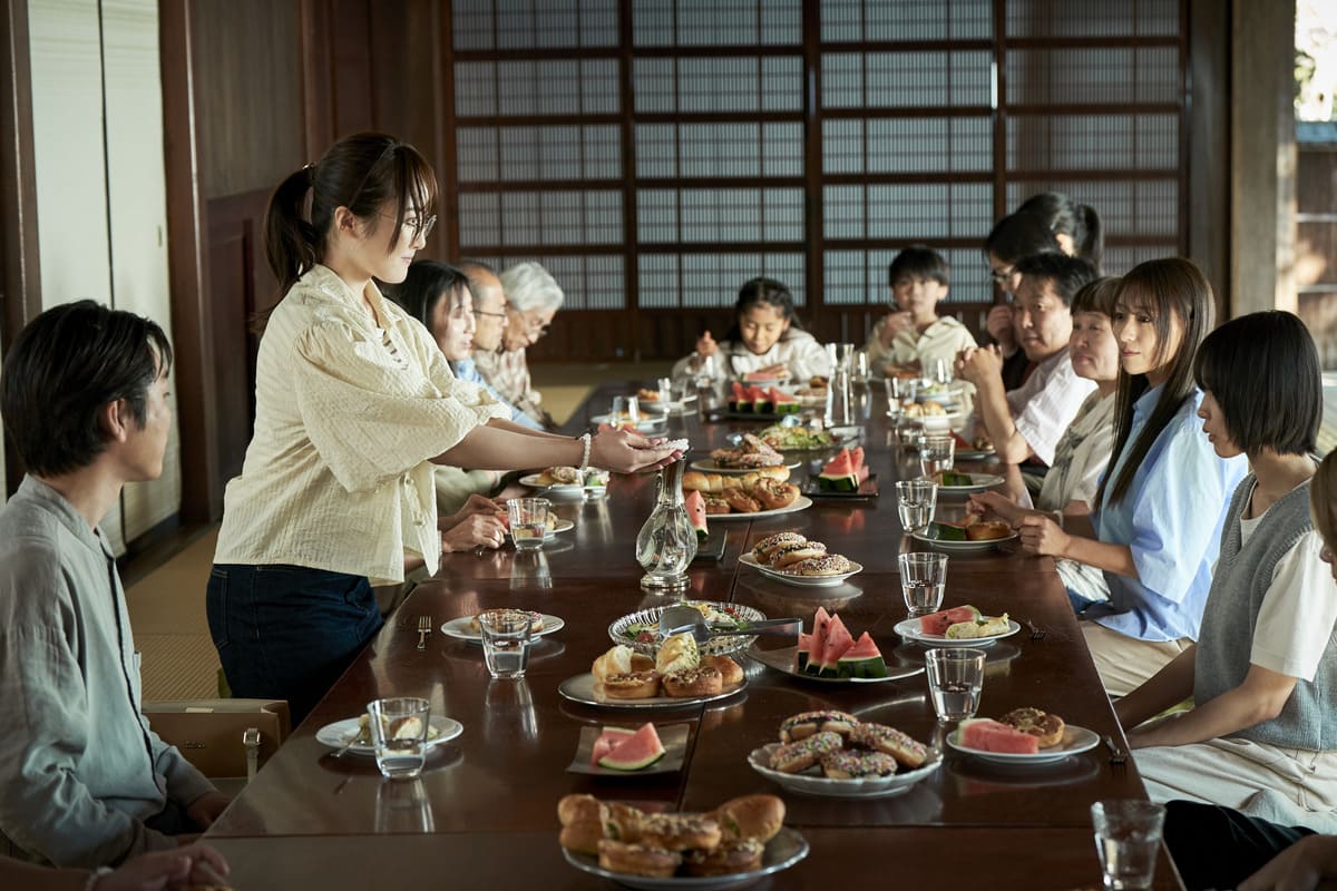 ©武田綾乃/講談社 ©2025 映画「愛されなくても別に」製作委員会