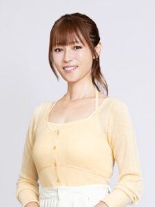 追加キャスト第2弾は、深田恭子がモテモテで姉御肌のドッグカフェ店長役に決定！ 新火曜ドラマ『初恋DOGs』コメント到着