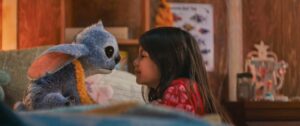 ”運命の出会い”を果たすエモーショナルな本編映像が到着！ 映画『リロ＆スティッチ』日本語吹替版本編シーン初公開