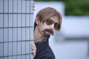 山田涼介”真田”が可愛すぎる…下手な変装に隠れた本心とは？ 『ダメマネ！』第8話考察＆感想レビュー【ネタバレ】