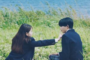 TikTokで話題の恋愛小説を実写化。映画『恋に至る病』長尾謙杜×山田杏奈のピュアすぎる恋を捉えた場面写真初公開