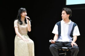 影山優佳「3カ月前までは生徒役だった」ドラマ『こんばんは、朝山家です。』制作発表。Aぇ！group・小島健と意気込みを語る