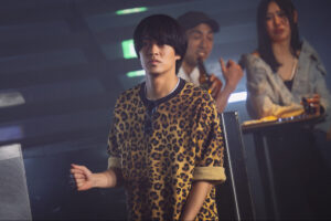 髙橋海人”才木”の私服姿に仰天？ 中村倫也の「迫真の芝居」が冴えわたったワケ。ドラマ『DOPE』第5話考察＆感想【ネタバレ】