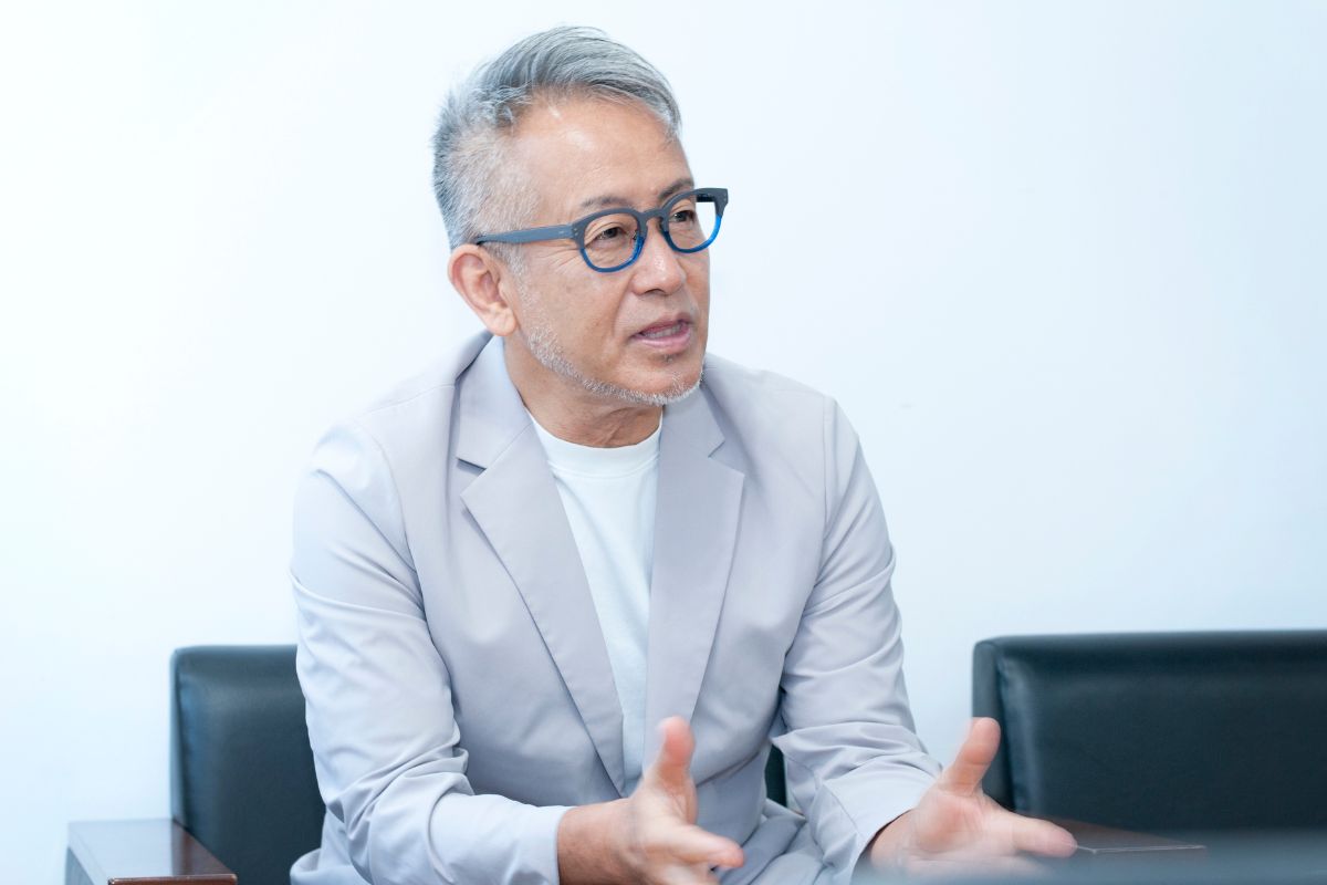宮本亞門　写真：武馬怜子