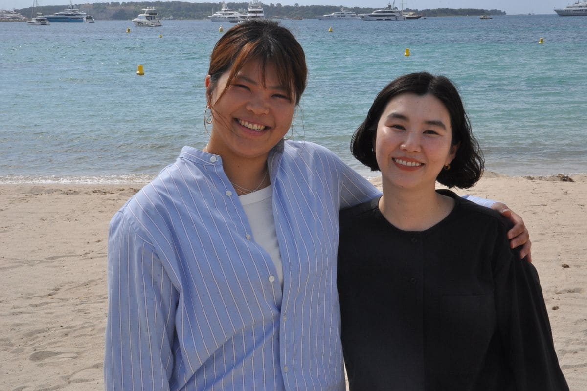 (左から)土川はなプロデューサー、寺田ともか監督　写真：映画チャンネル編集部